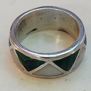 Navajo Silver Mother of pearl & green onyx Inlay band ring